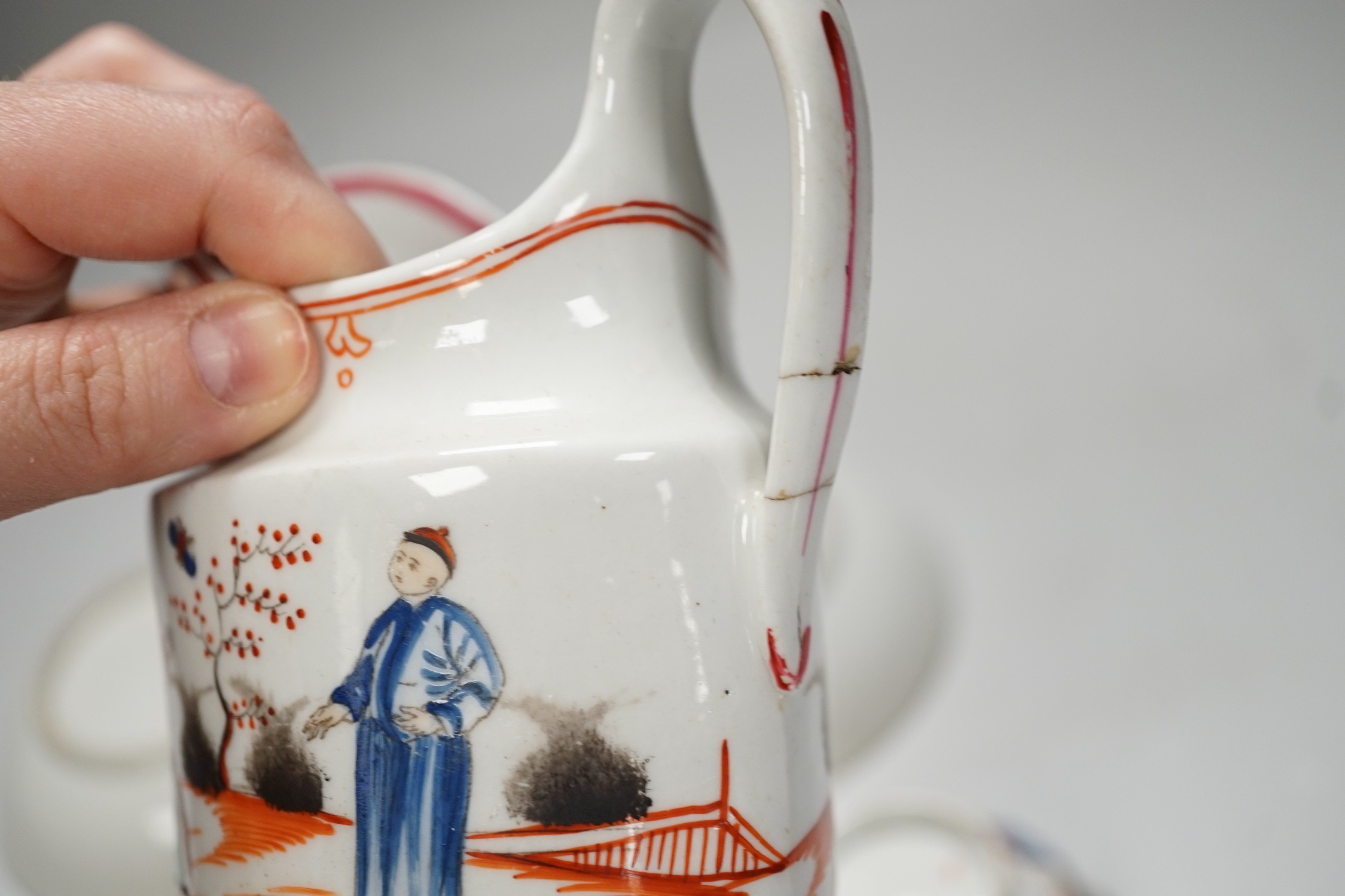 A group of New Hall porcelain boy and butterfly pattern 421 teawares, c.1800